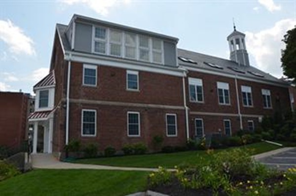 6 Admiral's Way, Chelsea, Massachusetts, 1 Bedroom Bedrooms, 3 Rooms Rooms,1 BathroomBathrooms,Residential Lease,For Rent,Admiral's Way,73516826