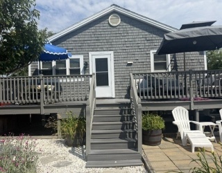 5 51st Street, Newburyport, Massachusetts, 3 Bedrooms Bedrooms, 10 Rooms Rooms,2 BathroomsBathrooms,Residential,For Sale,51st Street,73544409