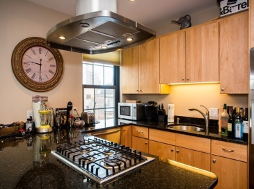 99-105 Broad St, Boston, Massachusetts, 1 Bedroom Bedrooms, 2 Rooms Rooms,1 BathroomBathrooms,Residential Lease,For Rent,Broad St,73531669