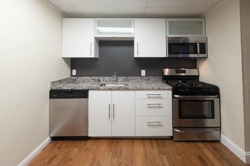 28 Monmouth St, Boston, Massachusetts, 3 Bedrooms Bedrooms, 6 Rooms Rooms,1 BathroomBathrooms,Residential Lease,For Rent,Monmouth St,73544586