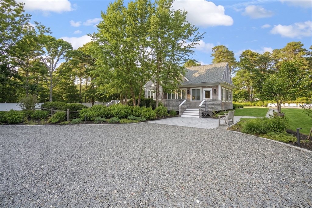 471 West Tisbury Road, Edgartown, Massachusetts, 4 Bedrooms Bedrooms, 10 Rooms Rooms,3.5 BathroomsBathrooms,Residential,For Sale,West Tisbury Road,73504062