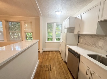 15 Ives Street, Beverly, Massachusetts, 1 Bedroom Bedrooms, 3 Rooms Rooms,1 BathroomBathrooms,Residential Lease,For Rent,Ives Street,73544523 15 Ives Street, Beverly, Massachusetts, 1 Bedroom Bedrooms, 3 Rooms Rooms,1 BathroomBathrooms,Residential Lease,For Rent,Ives Street,73544523