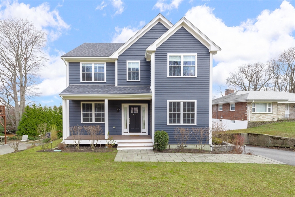 53 Old Mystic St, Arlington, Massachusetts, 5 Bedrooms Bedrooms, 8 Rooms Rooms,2.5 BathroomsBathrooms,Residential Lease,For Rent,Old Mystic St,73544547