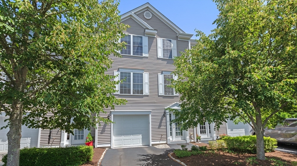 11 Harbor Mist Drive, Fairhaven, Massachusetts, 3 Bedrooms Bedrooms, 9 Rooms Rooms,3.5 BathroomsBathrooms,Residential,For Sale,Harbor Mist Drive,73544549