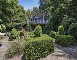 83 Sunset Drive, Charlton, Massachusetts, 2 Bedrooms Bedrooms, 6 Rooms Rooms,2 BathroomsBathrooms,Residential,For Sale,Sunset Drive,73544576