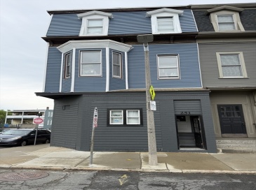 253 Lexington Street, Boston, Massachusetts, 2 Bedrooms Bedrooms, 4 Rooms Rooms,1 BathroomBathrooms,Residential Lease,For Rent,Lexington Street,73544589