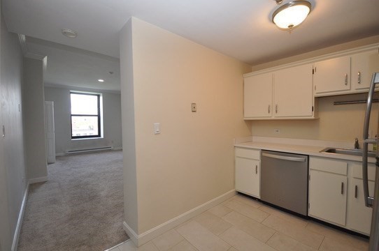 160 Commonwealth Ave, Boston, Massachusetts, 2 Rooms Rooms,1 BathroomBathrooms,Residential Lease,For Rent,Commonwealth Ave,73482685