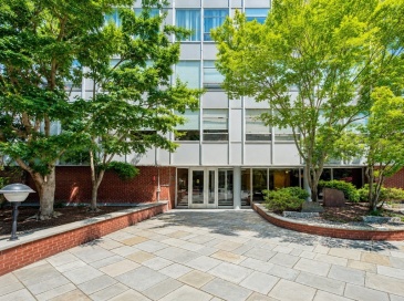 70 Park St, Brookline, Massachusetts, 2 Bedrooms Bedrooms, 4 Rooms Rooms,1 BathroomBathrooms,Residential Lease,For Rent,Park St,73544637 70 Park St, Brookline, Massachusetts, 2 Bedrooms Bedrooms, 4 Rooms Rooms,1 BathroomBathrooms,Residential Lease,For Rent,Park St,73544637