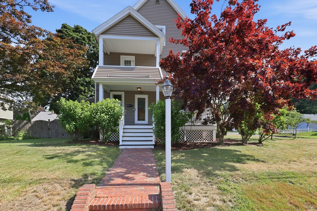 70 Warren Terrace, Longmeadow, Massachusetts, 3 Bedrooms Bedrooms, 7 Rooms Rooms,2.5 BathroomsBathrooms,Residential,For Sale,Warren Terrace,73544652
