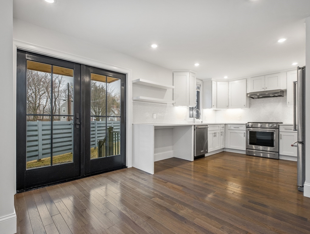 123 Alexander Ave, Belmont, Massachusetts, 4 Bedrooms Bedrooms, 9 Rooms Rooms,4 BathroomsBathrooms,Residential Lease,For Rent,Alexander Ave,73544668
