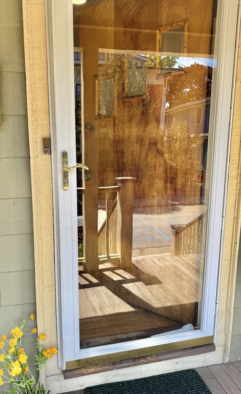 23 Donnell, Cambridge, Massachusetts, 2 Bedrooms Bedrooms, 5 Rooms Rooms,1 BathroomBathrooms,Residential Lease,For Rent,Donnell,73544664