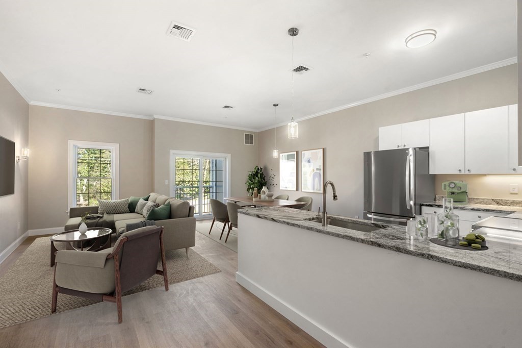 240 Main, Millis, Massachusetts, 1 Bedroom Bedrooms, 4 Rooms Rooms,1 BathroomBathrooms,Residential Lease,For Rent,Main,73544692
