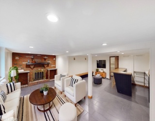 22 Starview Dr, Sudbury, Massachusetts, 4 Bedrooms Bedrooms, 8 Rooms Rooms,3.5 BathroomsBathrooms,Residential Lease,For Rent,Starview Dr,73544771