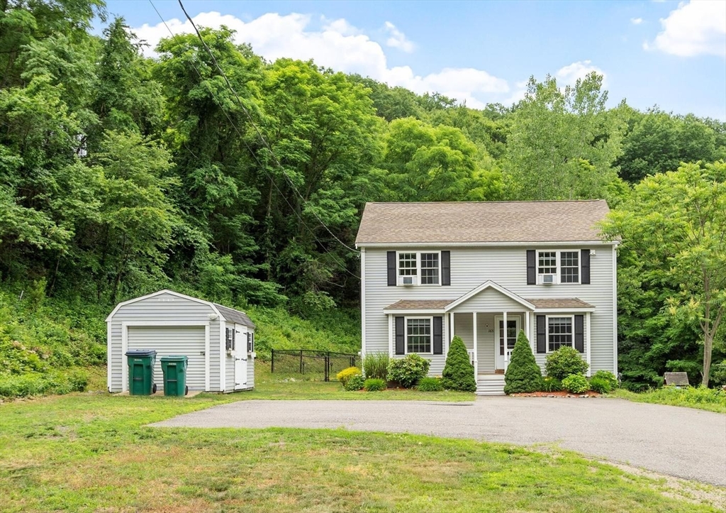 165 Rollstone St, Fitchburg, Massachusetts, 3 Bedrooms Bedrooms, 5 Rooms Rooms,1.5 BathroomsBathrooms,Residential,For Sale,Rollstone St,73544704