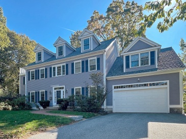 11 Oakland St, Lexington, Massachusetts, 6 Bedrooms Bedrooms, 11 Rooms Rooms,4.5 BathroomsBathrooms,Residential Lease,For Rent,Oakland St,73544749