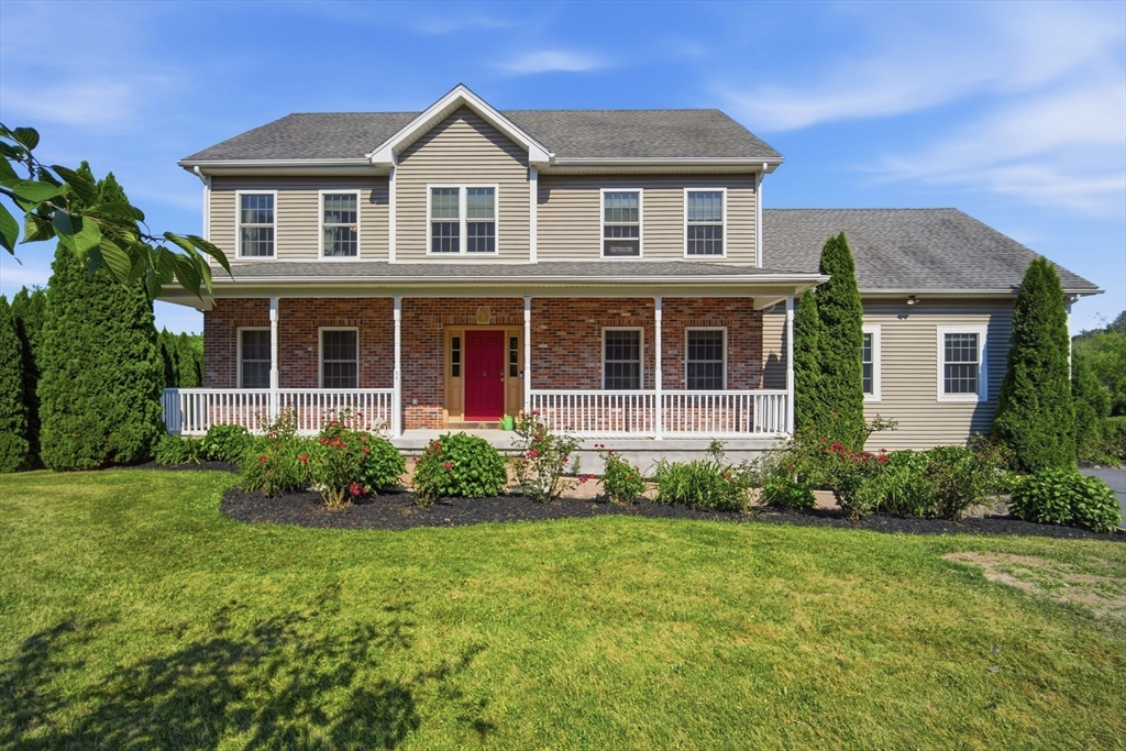 54 College Hwy, Southwick, Massachusetts, 5 Bedrooms Bedrooms, 9 Rooms Rooms,3.5 BathroomsBathrooms,Residential,For Sale,College Hwy,73544761