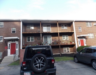273 Boston Post Rd E, Marlborough, Massachusetts, 1 Bedroom Bedrooms, 4 Rooms Rooms,1 BathroomBathrooms,Residential,For Sale,Boston Post Rd E,73544763