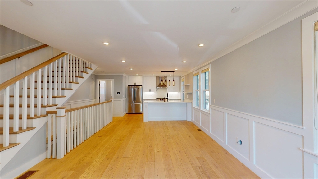 83 Alpine St, Somerville, Massachusetts, 3 Bedrooms Bedrooms, 6 Rooms Rooms,2.5 BathroomsBathrooms,Residential Lease,For Rent,Alpine St,73522017