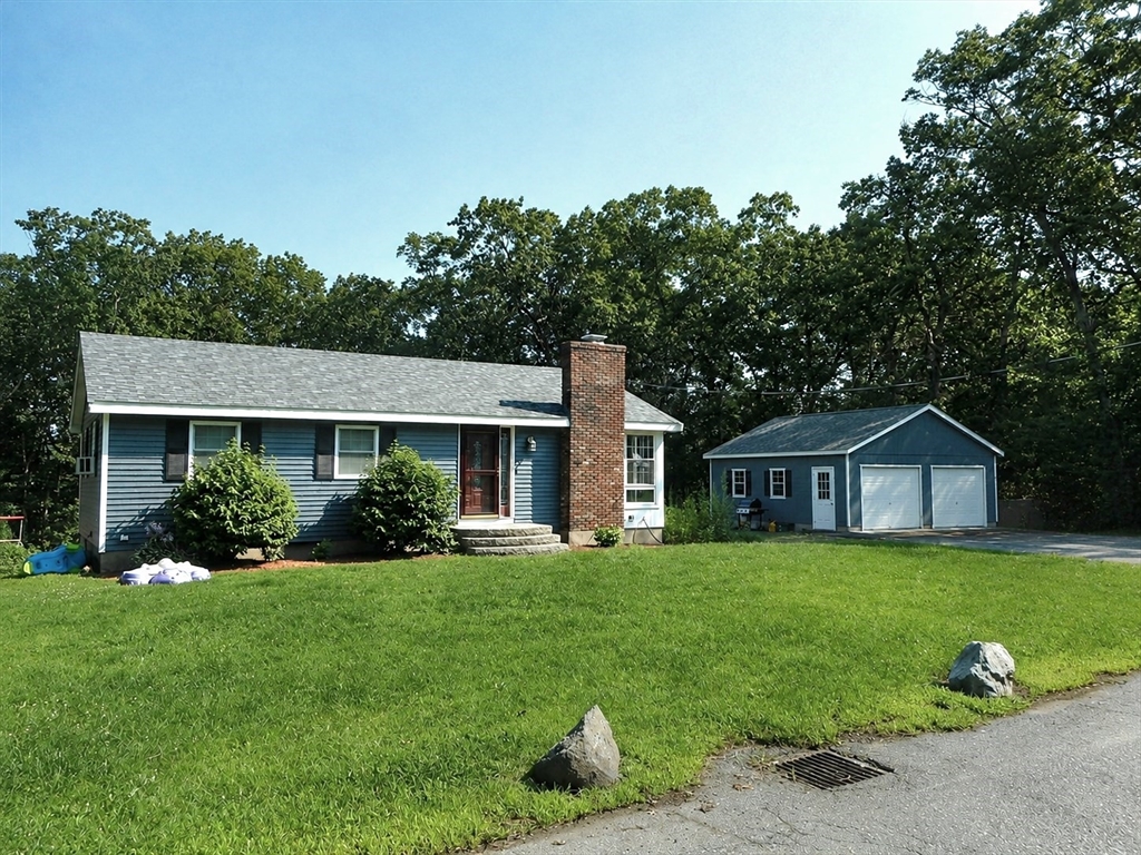 9 Cold Spring Road, North Reading, Massachusetts, 3 Bedrooms Bedrooms, 5 Rooms Rooms,1 BathroomBathrooms,Residential,For Sale,Cold Spring Road,73543141