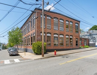 67 Maplewood Street, Malden, Massachusetts, ,Commercial Lease,For Rent,Maplewood Street,73544838