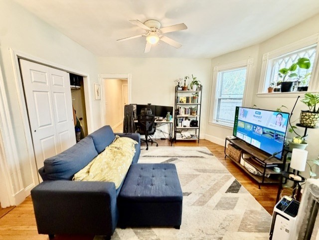 66 Roseland, Somerville, Massachusetts, 1 Bedroom Bedrooms, 4 Rooms Rooms,1 BathroomBathrooms,Residential Lease,For Rent,Roseland,73544851