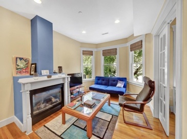 292 Western Avenue, Cambridge, Massachusetts, 2 Bedrooms Bedrooms, 5 Rooms Rooms,2 BathroomsBathrooms,Residential Lease,For Rent,Western Avenue,73544900 292 Western Avenue, Cambridge, Massachusetts, 2 Bedrooms Bedrooms, 5 Rooms Rooms,2 BathroomsBathrooms,Residential Lease,For Rent,Western Avenue,73544900