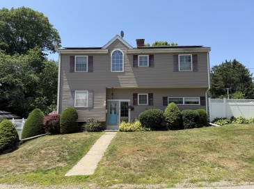 3 Walnut Knolls, Canton, Massachusetts, 5 Bedrooms Bedrooms, 10 Rooms Rooms,4 BathroomsBathrooms,Residential,For Sale,Walnut Knolls,73544913