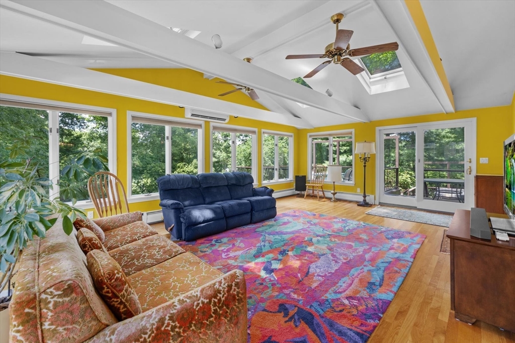 9 Plymouth Rd, Winchester, Massachusetts, 5 Bedrooms Bedrooms, 11 Rooms Rooms,3 BathroomsBathrooms,Residential,For Sale,Plymouth Rd,73544924