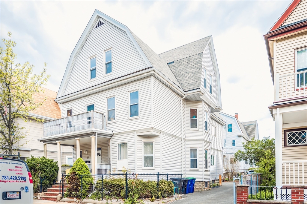 23 Wisconsin Ave, Somerville, Massachusetts, 5 Bedrooms Bedrooms, 7 Rooms Rooms,1 BathroomBathrooms,Residential Lease,For Rent,Wisconsin Ave,73544962
