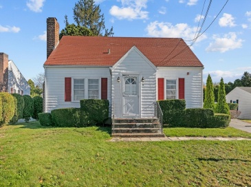 74 Valley, Middletown, Rhode Island, ,Commercial Sale,For Sale,Valley,73545013 74 Valley, Middletown, Rhode Island, ,Commercial Sale,For Sale,Valley,73545013