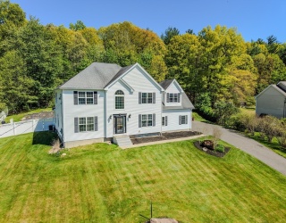 1507 E Mountain Rd, Westfield, Massachusetts, 4 Bedrooms Bedrooms, 8 Rooms Rooms,2.5 BathroomsBathrooms,Residential,For Sale,E Mountain Rd,73545033