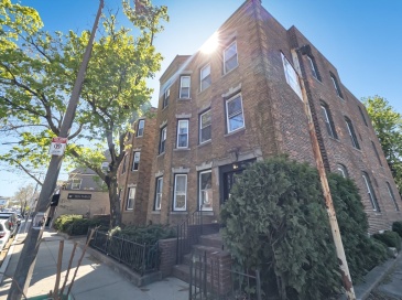 593 Centre Street, Boston, Massachusetts, 2 Bedrooms Bedrooms, 5 Rooms Rooms,1 BathroomBathrooms,Residential Lease,For Rent,Centre Street,73545048 593 Centre Street, Boston, Massachusetts, 2 Bedrooms Bedrooms, 5 Rooms Rooms,1 BathroomBathrooms,Residential Lease,For Rent,Centre Street,73545048