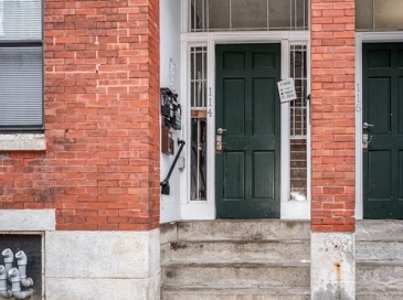 114 Appleton St, Lowell, Massachusetts, 3 Rooms Rooms,1 BathroomBathrooms,Residential Lease,For Rent,Appleton St,73523201