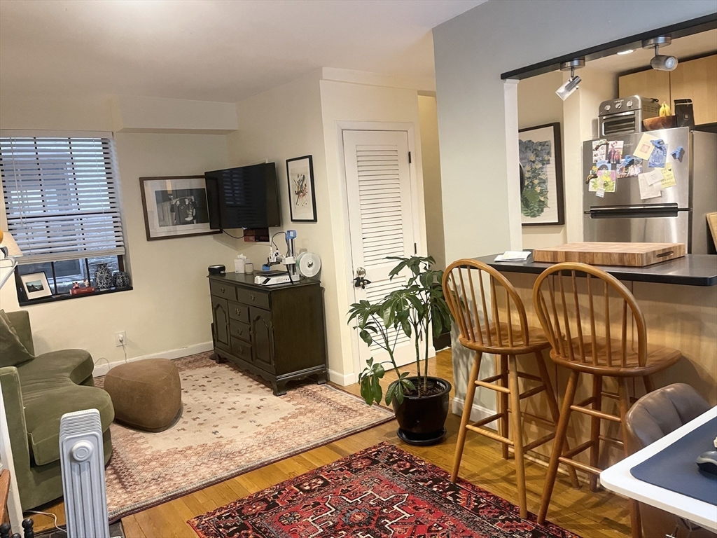 9 Primus Ave, Boston, Massachusetts, 1 Bedroom Bedrooms, 5 Rooms Rooms,Residential Lease,For Rent,Primus Ave,73524186