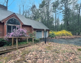 45 Honey Pot Road, Southwick, Massachusetts, 3 Bedrooms Bedrooms, 6 Rooms Rooms,2.5 BathroomsBathrooms,Residential,For Sale,Honey Pot Road,73505779