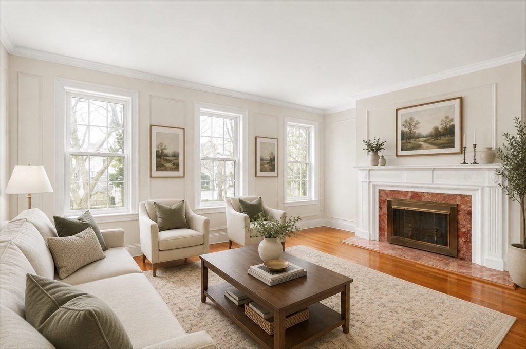 325 Tappan St., Brookline, Massachusetts, 2 Bedrooms Bedrooms, 5 Rooms Rooms,2.5 BathroomsBathrooms,Residential Lease,For Rent,Tappan St.,73540522