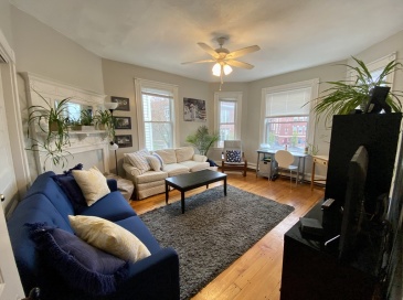 27 Hurd Road, Brookline, Massachusetts, 4 Bedrooms Bedrooms, 5 Rooms Rooms,1 BathroomBathrooms,Residential Lease,For Rent,Hurd Road,73537103 27 Hurd Road, Brookline, Massachusetts, 4 Bedrooms Bedrooms, 5 Rooms Rooms,1 BathroomBathrooms,Residential Lease,For Rent,Hurd Road,73537103