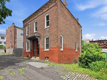 116-118 West St, Holyoke, Massachusetts, 4 Bedrooms Bedrooms, 11 Rooms Rooms,2 BathroomsBathrooms,Residential Income,For Sale,West St,73545088