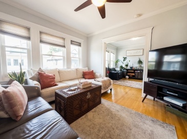 7 Bradford Ave, Medford, Massachusetts, 3 Bedrooms Bedrooms, 6 Rooms Rooms,2 BathroomsBathrooms,Residential Lease,For Rent,Bradford Ave,73545138 7 Bradford Ave, Medford, Massachusetts, 3 Bedrooms Bedrooms, 6 Rooms Rooms,2 BathroomsBathrooms,Residential Lease,For Rent,Bradford Ave,73545138