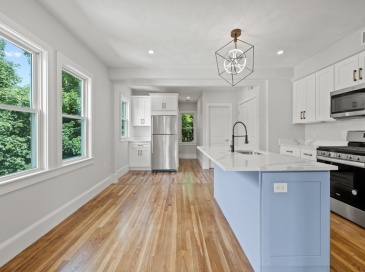 580 Ashmont, Boston, Massachusetts, 3 Bedrooms Bedrooms, 5 Rooms Rooms,2 BathroomsBathrooms,Residential Lease,For Rent,Ashmont,73545146