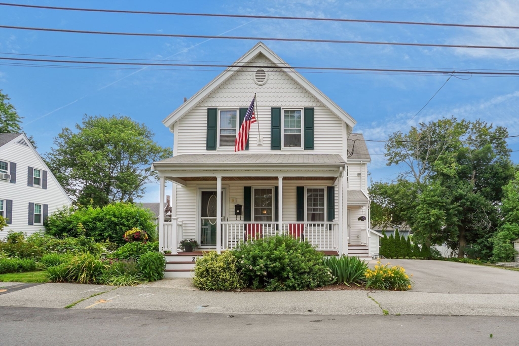 25 High St, Norwood, Massachusetts, 4 Bedrooms Bedrooms, 7 Rooms Rooms,2.5 BathroomsBathrooms,Residential,For Sale,High St,73545156