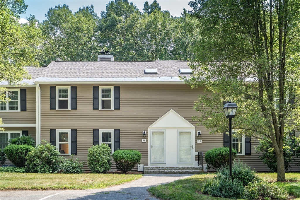 58 Macintosh Lane, Boxborough, Massachusetts, 2 Bedrooms Bedrooms, 7 Rooms Rooms,1.5 BathroomsBathrooms,Residential,For Sale,Macintosh Lane,73545177
