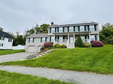 35 Fox Meadow Dr, Worcester, Massachusetts, 3 Bedrooms Bedrooms, 8 Rooms Rooms,3 BathroomsBathrooms,Residential Lease,For Rent,Fox Meadow Dr,73545225