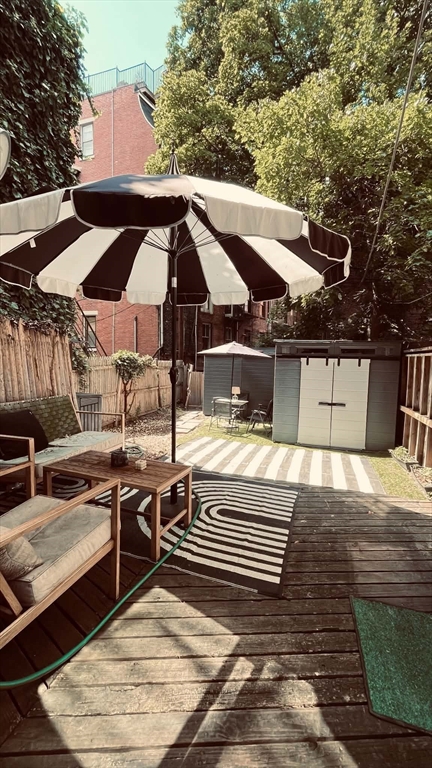 601 Tremont Street, Boston, Massachusetts, 2 Bedrooms Bedrooms, 4 Rooms Rooms,1 BathroomBathrooms,Residential Lease,For Rent,Tremont Street,73545327