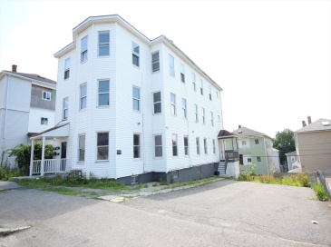 82 Fox, Worcester, Massachusetts, 4 Bedrooms Bedrooms, 6 Rooms Rooms,1 BathroomBathrooms,Residential Lease,For Rent,Fox,73545331