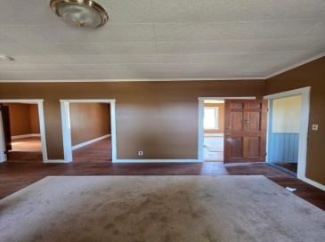 39 Buckley, Fall River, Massachusetts, 3 Bedrooms Bedrooms, 6 Rooms Rooms,1 BathroomBathrooms,Residential Lease,For Rent,Buckley,73545377