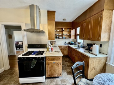 54 Clark St, Medford, Massachusetts, 4 Bedrooms Bedrooms, 6 Rooms Rooms,1 BathroomBathrooms,Residential Lease,For Rent,Clark St,73545395 54 Clark St, Medford, Massachusetts, 4 Bedrooms Bedrooms, 6 Rooms Rooms,1 BathroomBathrooms,Residential Lease,For Rent,Clark St,73545395