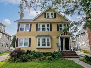 30 Crescent Rd, Belmont, Massachusetts, 3 Bedrooms Bedrooms, 7 Rooms Rooms,1 BathroomBathrooms,Residential Lease,For Rent,Crescent Rd,73539045 30 Crescent Rd, Belmont, Massachusetts, 3 Bedrooms Bedrooms, 7 Rooms Rooms,1 BathroomBathrooms,Residential Lease,For Rent,Crescent Rd,73539045