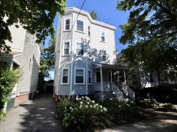 18-20 Teel St, Arlington, Massachusetts, 2 Bedrooms Bedrooms, 6 Rooms Rooms,1 BathroomBathrooms,Residential Lease,For Rent,Teel St,73539467