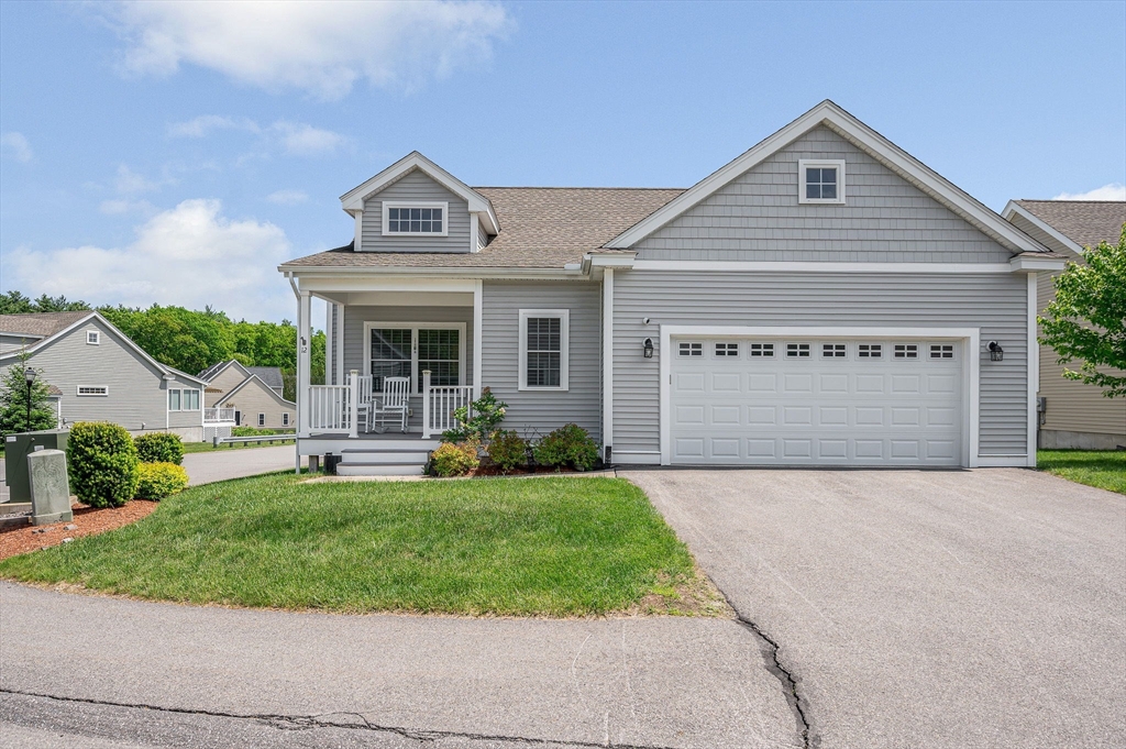 12 Dunstable Cir, Merrimack, New Hampshire, 2 Bedrooms Bedrooms, 5 Rooms Rooms,3 BathroomsBathrooms,Residential,For Sale,Dunstable Cir,73525255